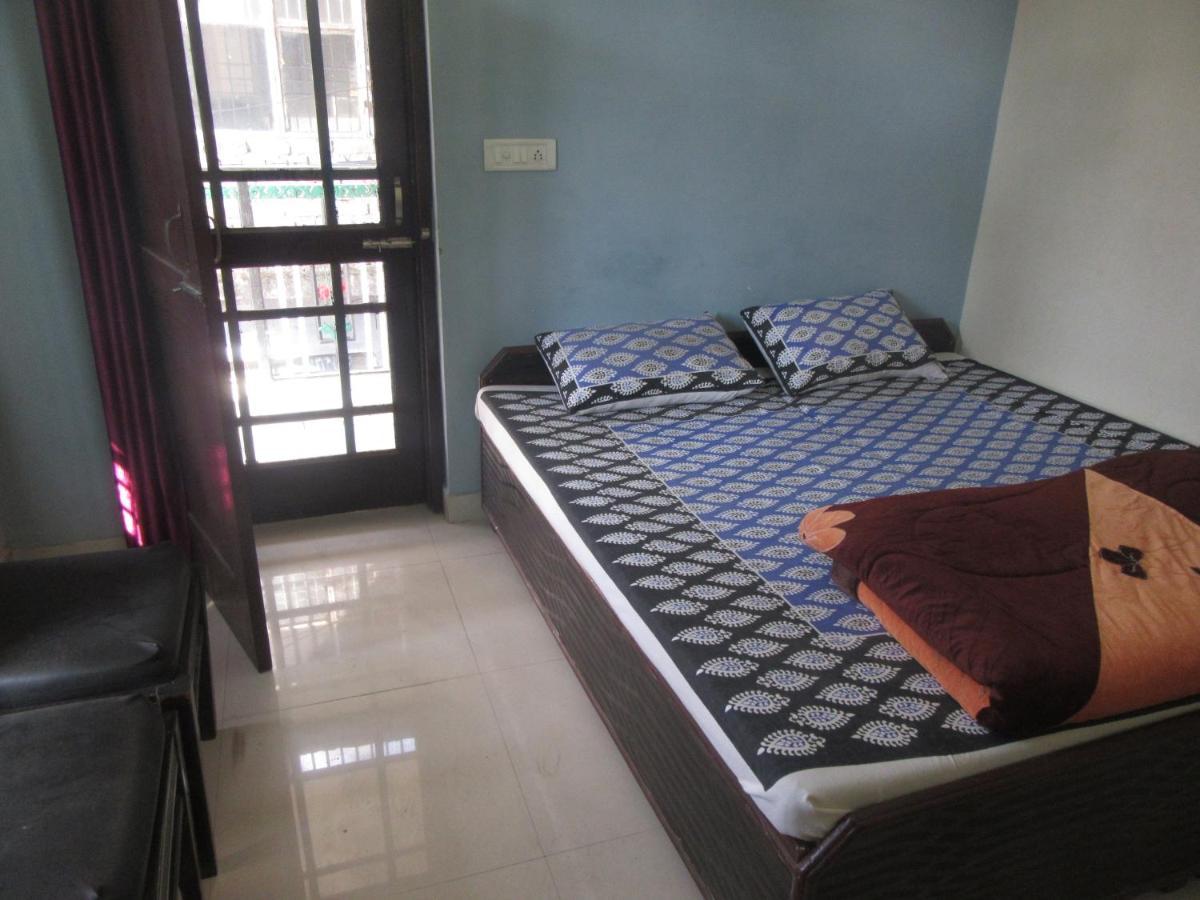 Singh Corner Hotel Dharamshala Exterior photo